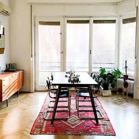 Spacious Bauhaus Icon Flat With Fitness Room In Central Buda, Close To The River And Margaret Island Budapest Bagian luar foto
