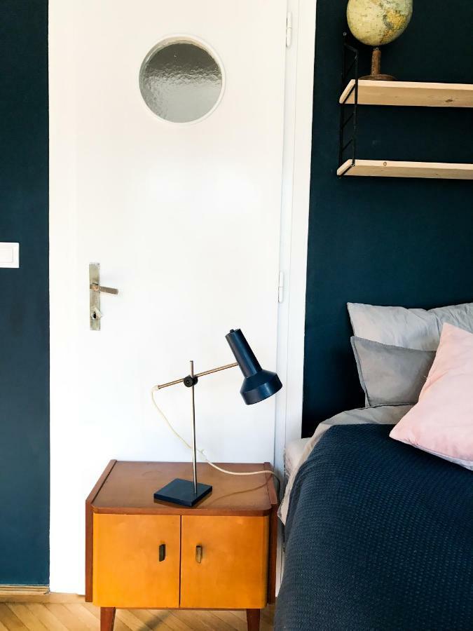 Spacious Bauhaus Icon Flat With Fitness Room In Central Buda, Close To The River And Margaret Island Budapest Bagian luar foto